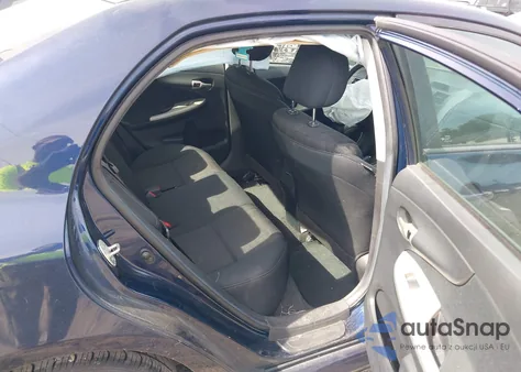 2013 Toyota Corolla S z USA, uszkodzony, nr VIN 2T1BU4EE4DC110859